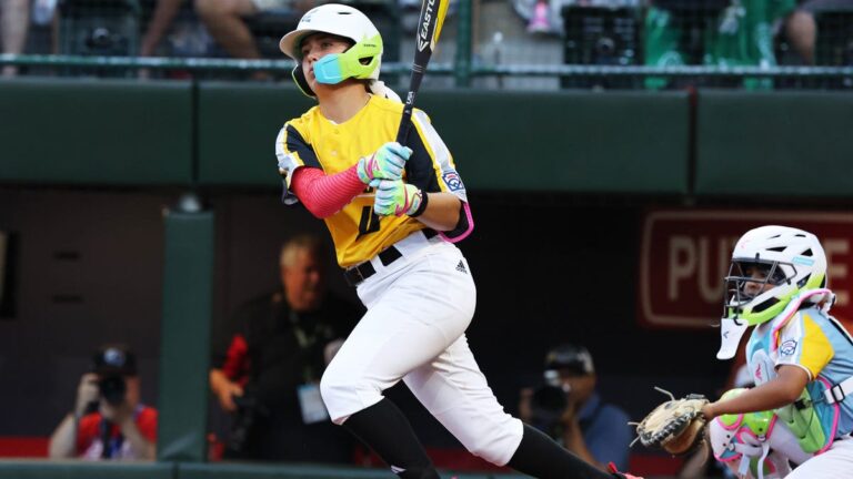 Alabama Little League World Series star Kinley Rasmus' mom was standout athlete, too - Montgomery Advertiser