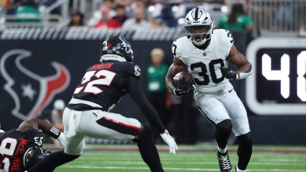 Ashton Jeanty's Raiders teammate is the perfect fantasy pickup after his practice injury - USA Today