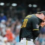 Switch in catchers doesn’t change Skenes’ fortunes in loss to Brewers - TribLIVE.com
