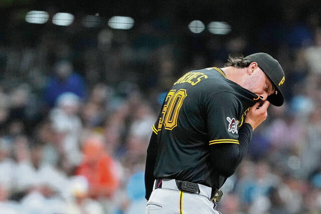Switch in catchers doesn’t change Skenes’ fortunes in loss to Brewers - TribLIVE.com