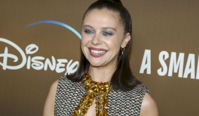 ‘Harry Potter’ actress Bel Powley breaks with J.K. Rowling over trans stance - Washington Times