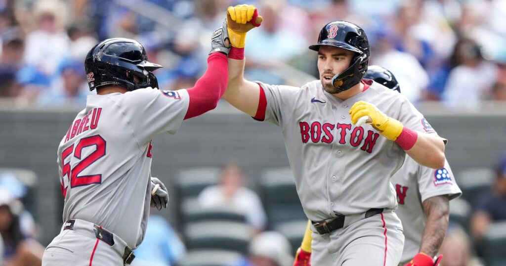 Payton Tolle pitches gem, Caleb Durbin hits grand slam as Boston Red Sox beat Toronto Blue Jays to avoid sweep - TSN
