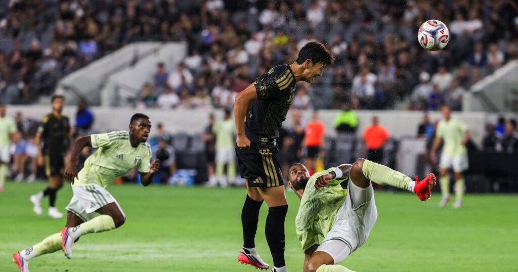 Son Heung-min's Drought Continues as LAFC Draws 1-1 - 조선일보
