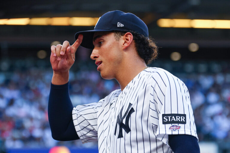 Yankees fans upset with George Lombard Jr. after his third straight game with an error - The Big Lead