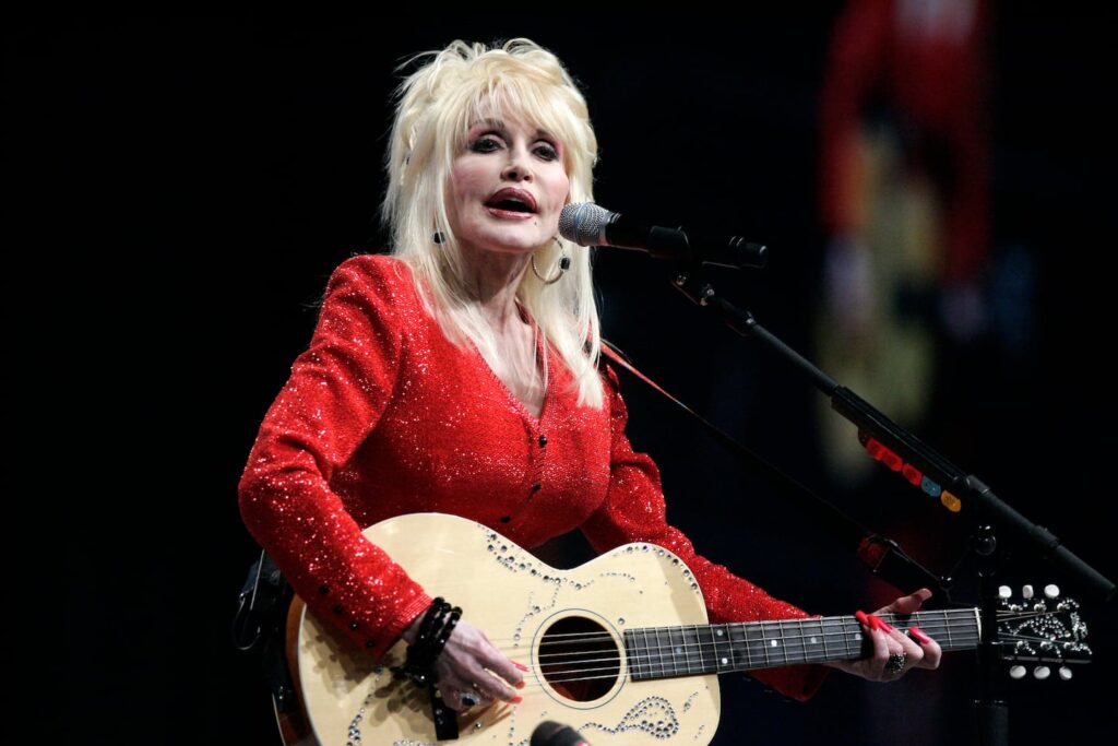 Nashville’s airport would be renamed for Dolly Parton under Tennessee governor’s proposal - The Boston Globe