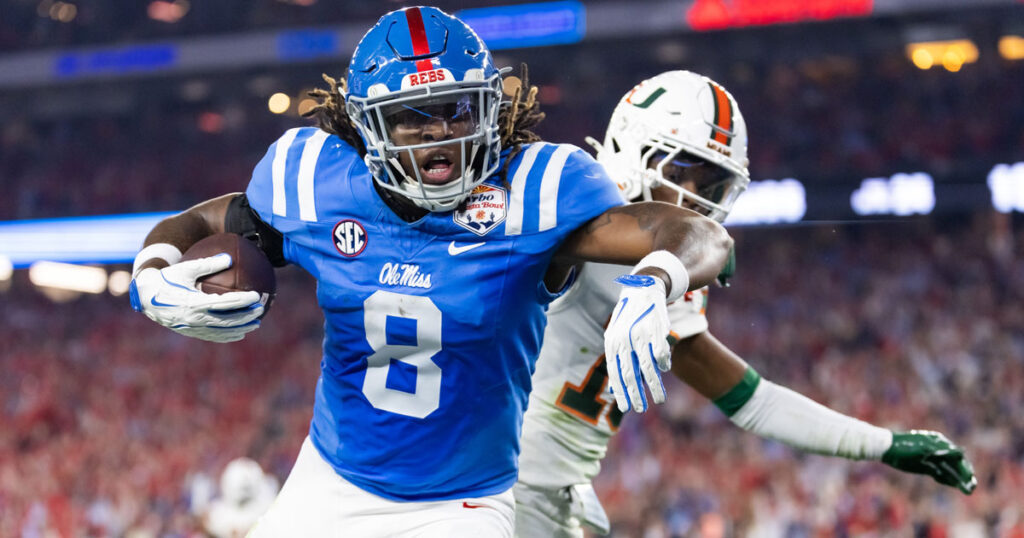 Report: Browns TE Dae'Quan Wright has agreement to join LSU program if he clears NFL waivers - On3