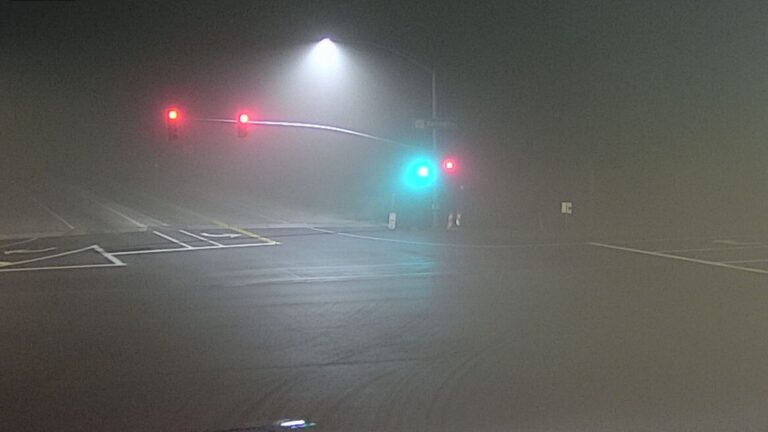 Dust advisory issued for parts of Valley due to high winds - KTAR News 92.3 FM