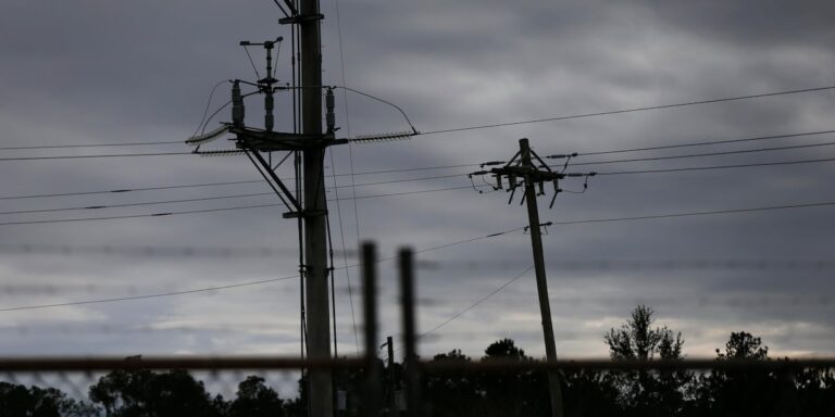 White House declares national emergency over electric grid threat - KBTX News 3