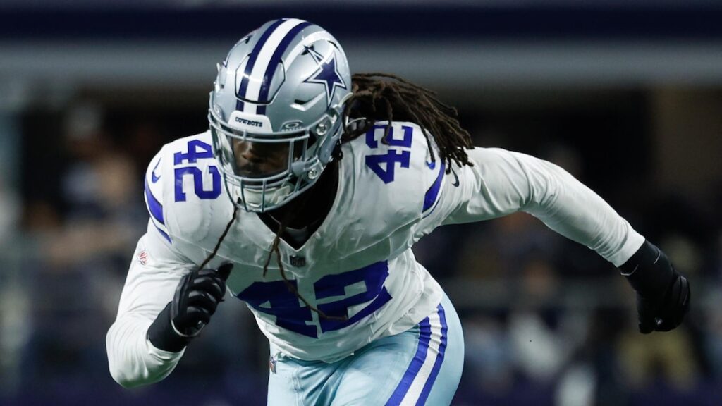 New NFL Rumors Reveal Jadeveon Clowney, Texans Contract Amid Browns Buzz After Cowboys Stint - Bleacher Report