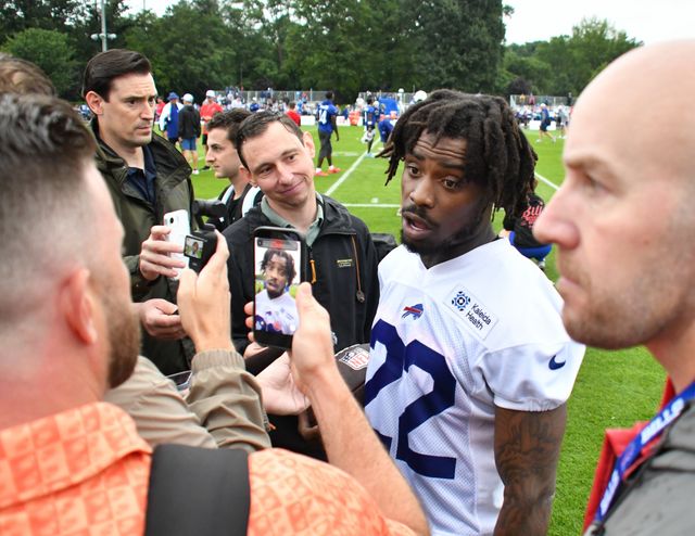 Bills safety C.J. Gardner-Johnson exits practice with lower-body injury - The Big Lead
