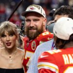 Travis Kelce flashes wedding ring ahead of Chiefs’ preseason opener after Taylor Swift ceremony - hitc.com