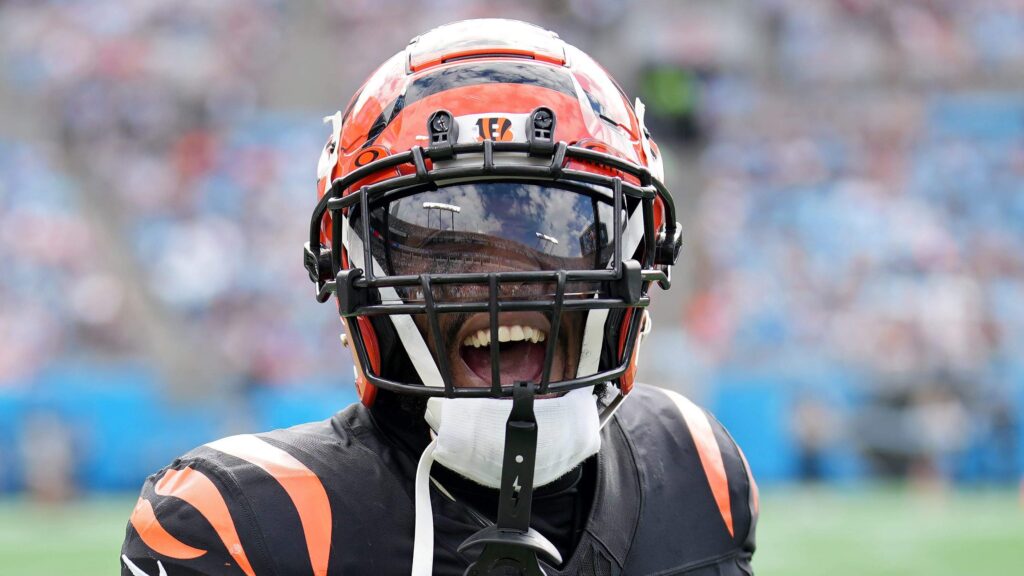 Lions Sign Former Draft Pick Amid Thin RB Room - heavy.com