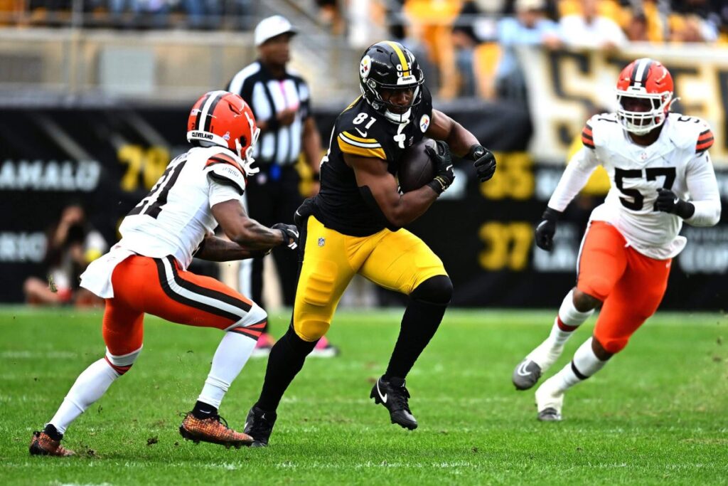 Tight end Jonnu Smith agrees to deal with Packers: Source - The New York Times
