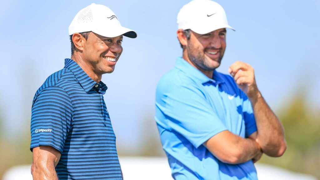 Tiger Woods sends message to ‘incredible’ Scottie Scheffler after he wins the Tour Championship - Yardbarker