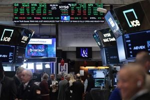Dow rises 230 points after Treasury doubles bond buybacks - qz.com
