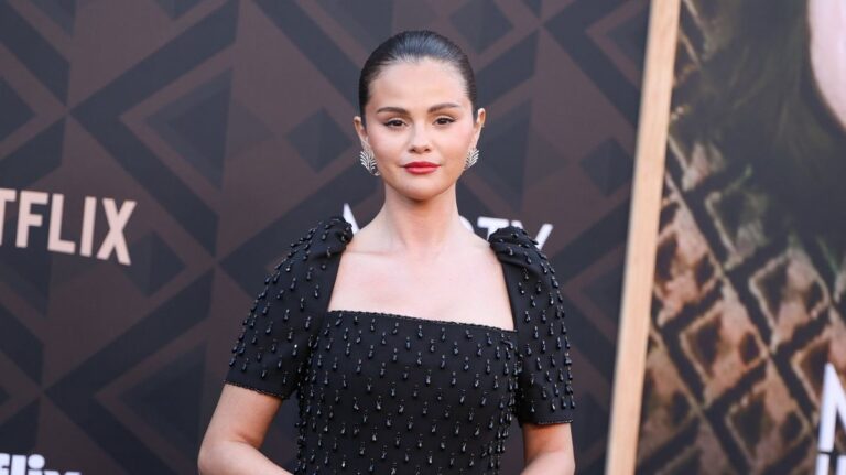 Selena Gomez and her mom sued for alleged fraud by mental health startup investors - UNILAD
