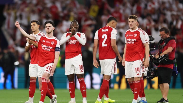 A firm answer: Arsenal star rejects the Turkish league - Goal.com