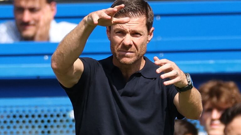 Alonso names his first line-up with Chelsea against Fulham - LiveScore