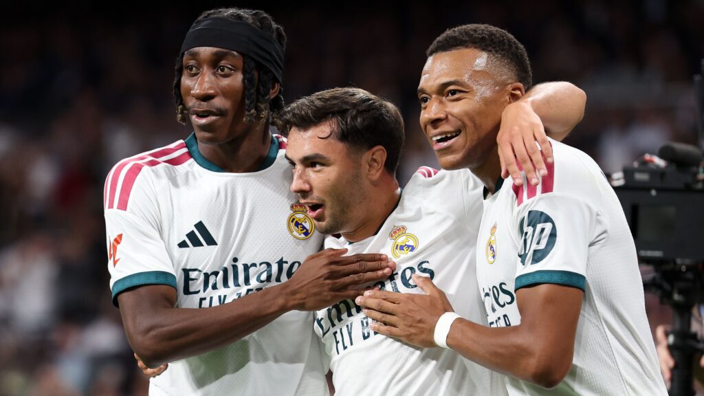 Mourinho resorts to rotation: sweeping changes in Real Madrid's starting line-up against Malaga - Goal.com