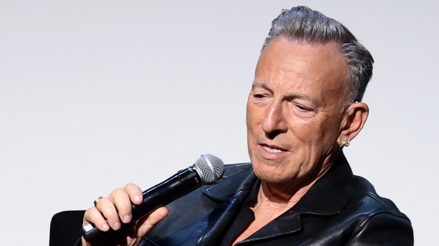 Springsteen mourns his biographer, rock critic Dave Marsh - KSHE 95