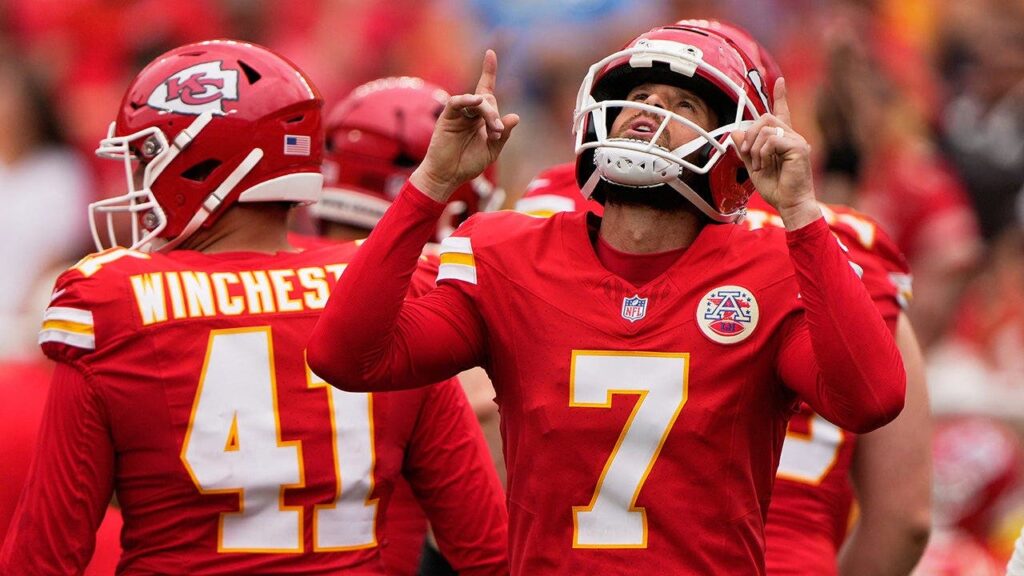 Harrison Butker's 69-Yard Field Goal Highlights NFL's Kicking Evolution and Scoring Concerns - SSBCrack