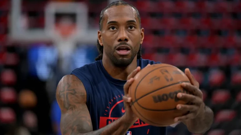What the Latest Kawhi Leonard Investigation News Means for Raptors Trade - sportingnews.com