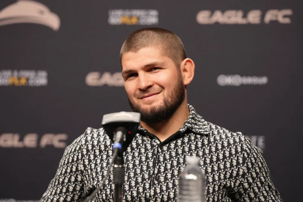 Khabib Nurmagomedov Gives Islam Makhachev Strength Saturday - MMA Sucka