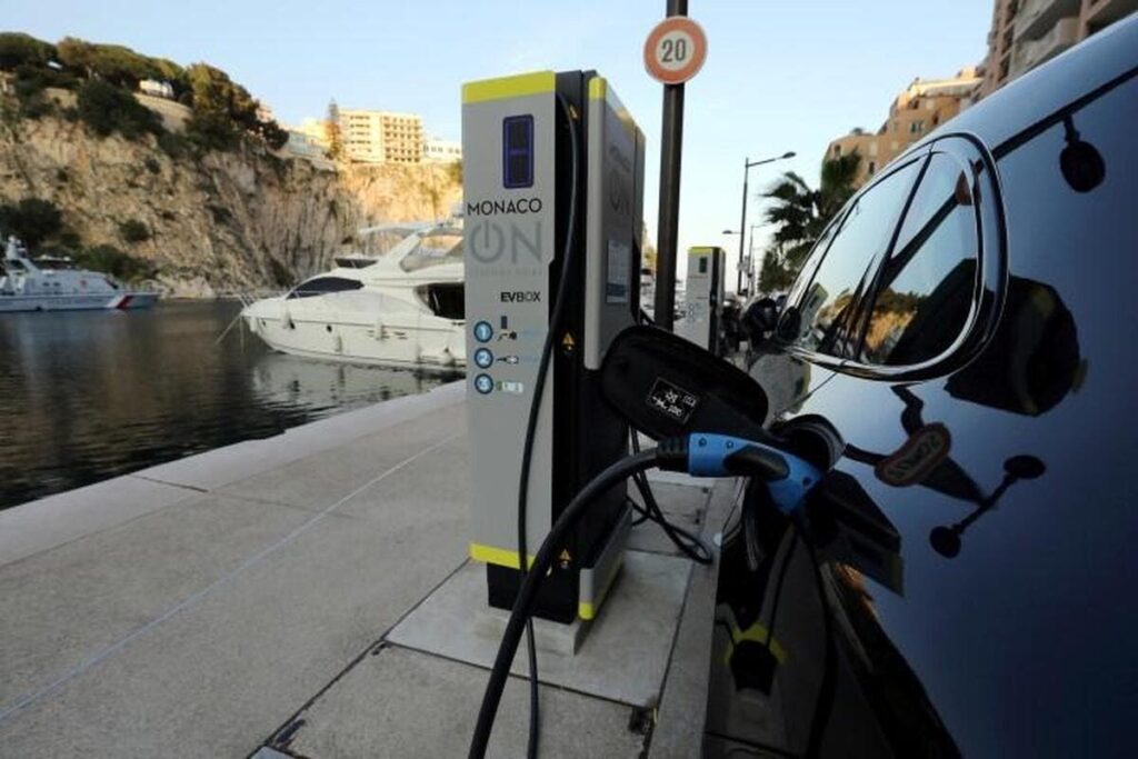 Prince Albert II Considers Ending Free EV Charging as Electric Vehicles Reach 20% of Fleet - Nice-Matin