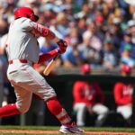 Phillies slugger Kyle Schwarber reaches 40 home runs for 4th season - KSAT