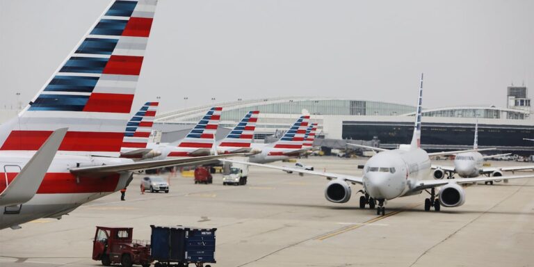 Traffic controller averts disaster as 2 jets share same flight number over Phoenix - AZ Family