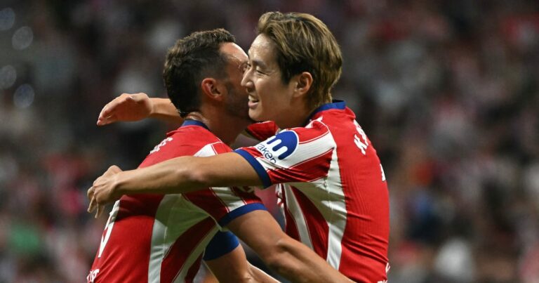 Lee Kang-in's Spectacular Debut Goal Secures Atlético Madrid Victory - 조선일보