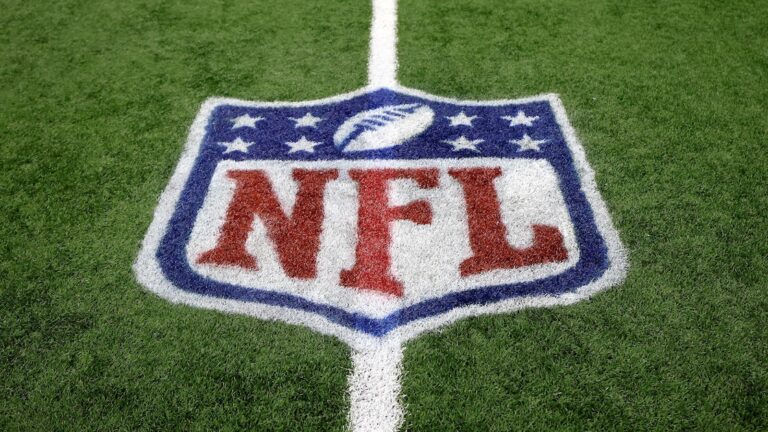 Pro Bowl Game Eliminated by NFL, Players Will Still Be Chosen for Honors with No Alternates - Bleacher Report