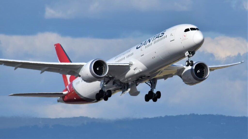 Qantas launches biggest domestic sale of the year with Adelaide fares from $99 - Glam Adelaide