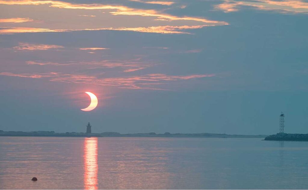 Near-Total Lunar Eclipse Will Put Northeast In Prime Viewing Position: When To Watch - DailyVoice.com
