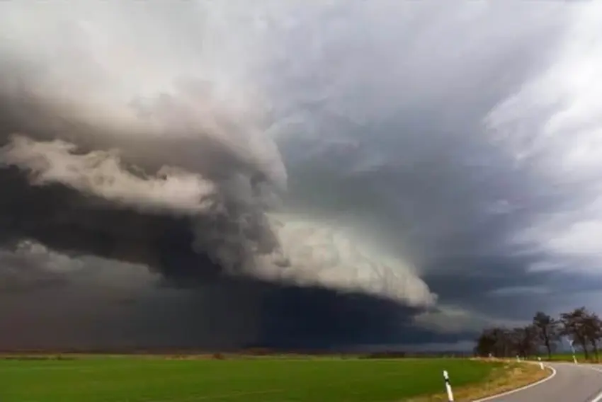 Severe Weather Potential Begins Late This Morning - Taylorville Daily News