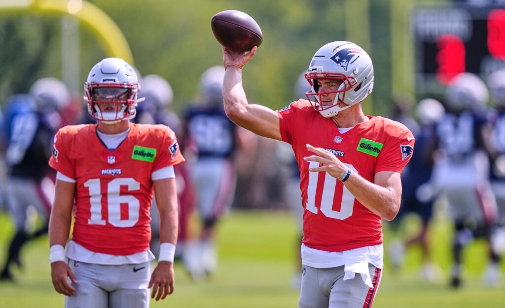 Experts release early Patriots Week 1 predictions, plus AFC East & Super Bowl odds - MassLive.com