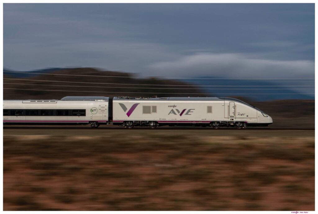 Spain’s Renfe targets Portuguese rail market - Railway Gazette International