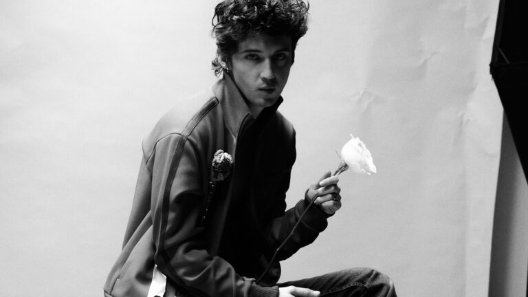 Troye Sivan Releases "She’s The Best" Featuring Charli XCX as First Single from Upcoming Album - SSBCrack