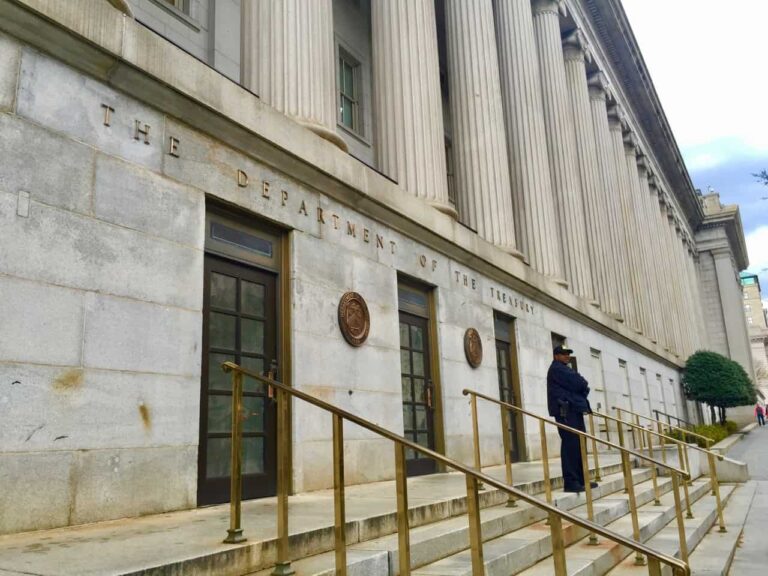 US Department Of Treasury Says Employers Can Now Contribute To Trump Accounts - Crowdfund Insider