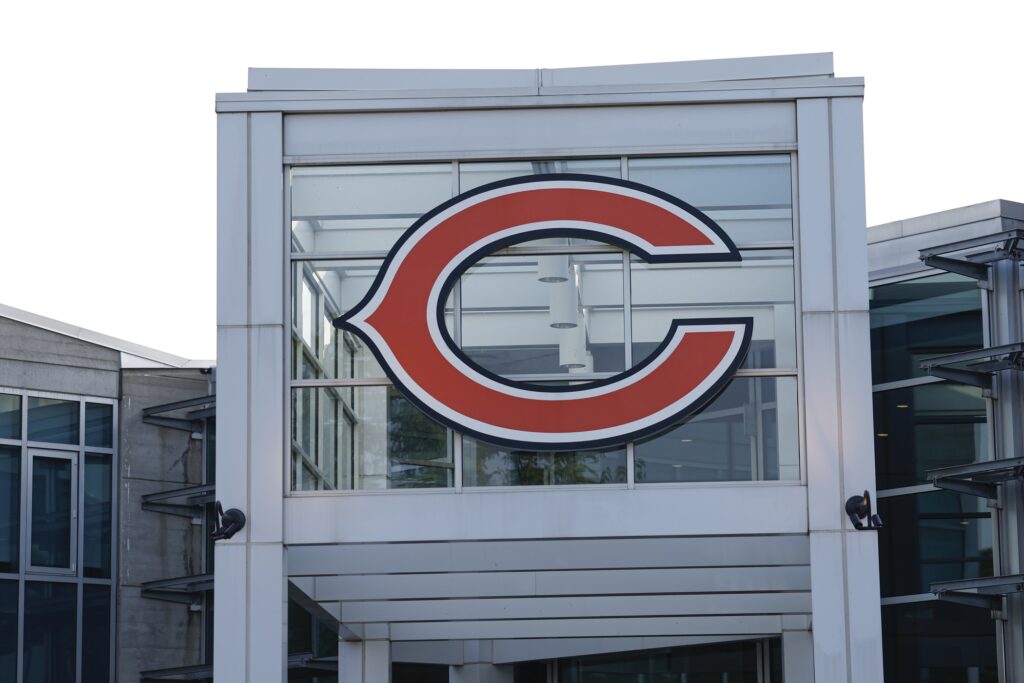 Bears Make Several Roster Moves, Down To 53 Players - NFLTradeRumors.co