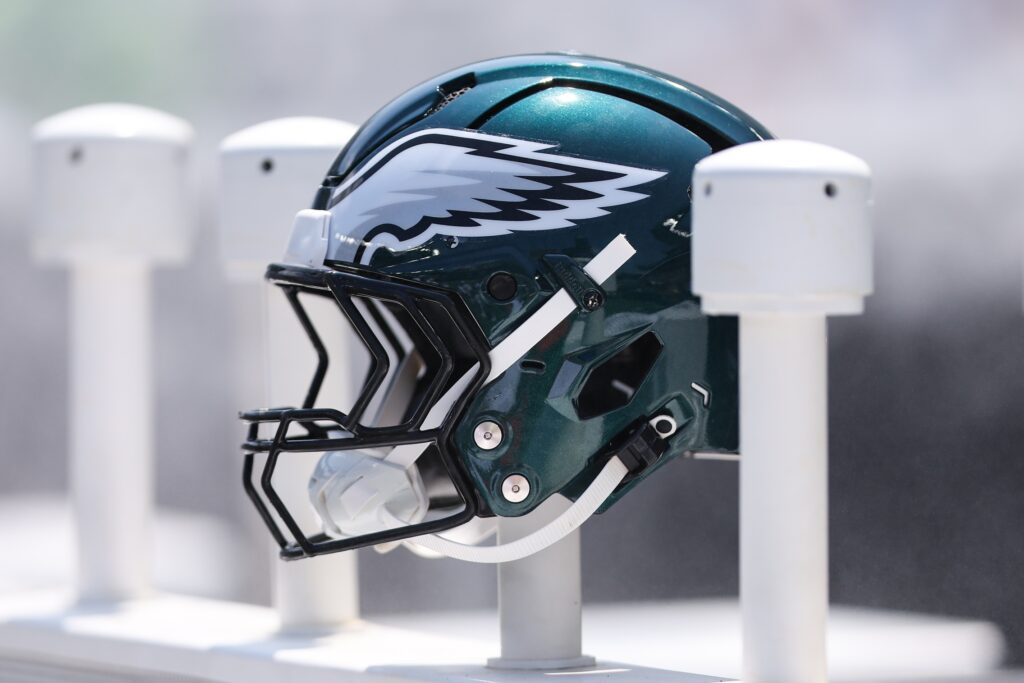 Eagles Waived DE Ta’Quon Graham - NFLTradeRumors.co