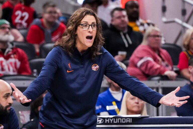 Fever coach Stephanie White owns up to her mistake after loss to Aces - ChiCitySports