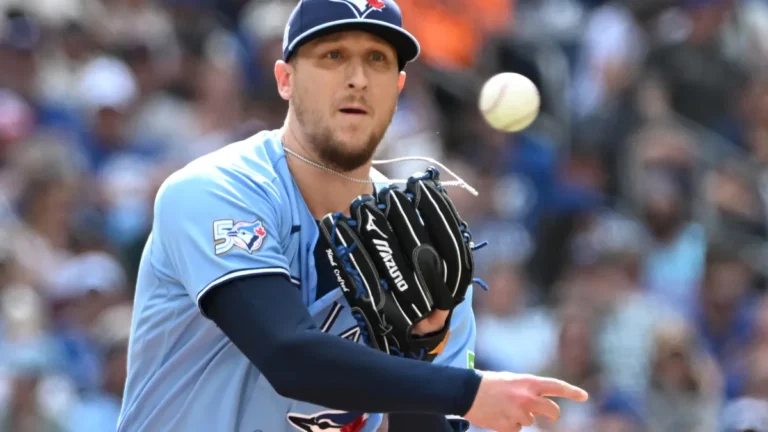 Twins acquire Jeff Hoffman from Blue Jays in MLB trade deadline deal - sportingnews.com