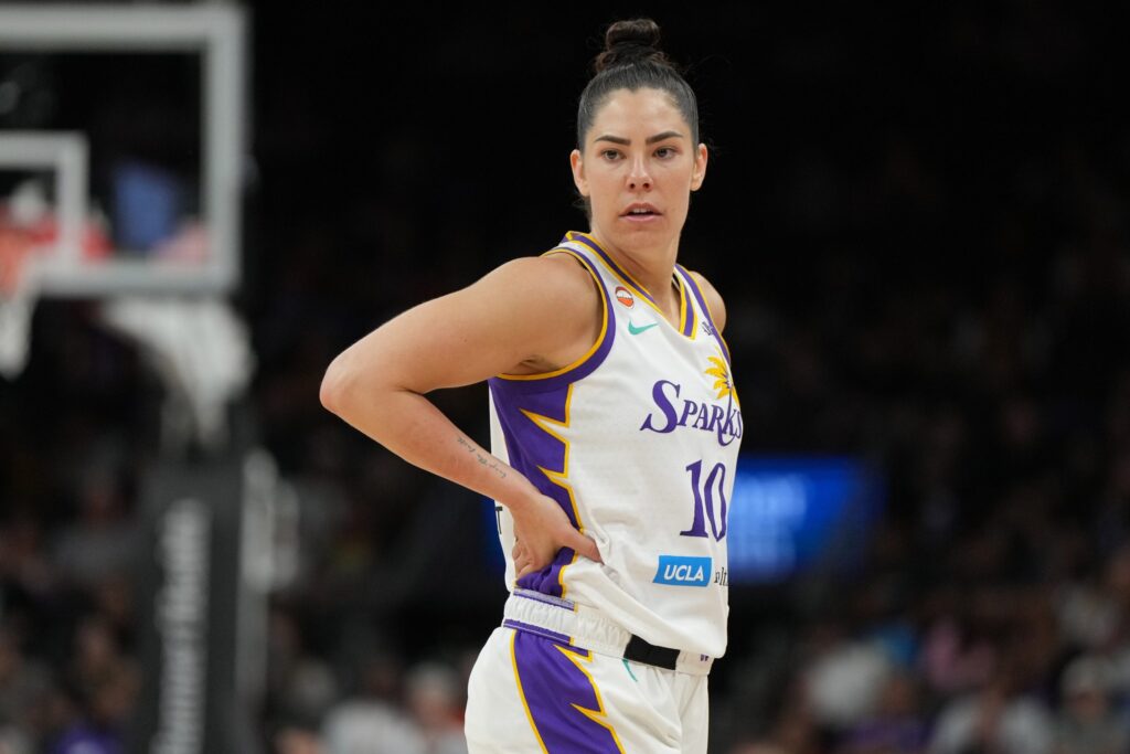 Phoenix Mercury swing big, acquire All-Star Kelsey Plum before trade deadline - Burn City Sports