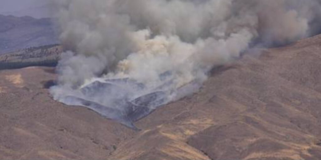 Hawk Fire burning near Somersett in Reno - KOLO | 8 News Now