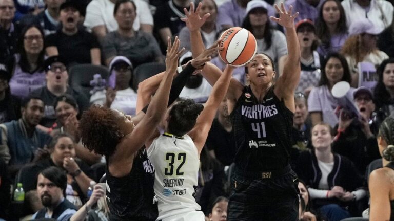 Valkyries playoff-bound again after beating Wings - Sportsnet.ca