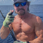 MLB Hall of Famer Wade Boggs Looks Absolutely Jacked at 68 in Viral Fishing Photo - Generation Iron