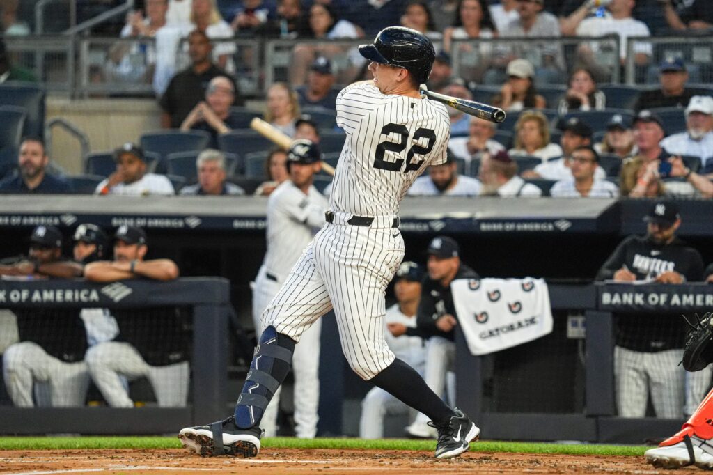 Cody Bellinger hits a tiebreaking double in the 7th inning as the Yankees beat the Astros 9-3 - iNFOnews.ca