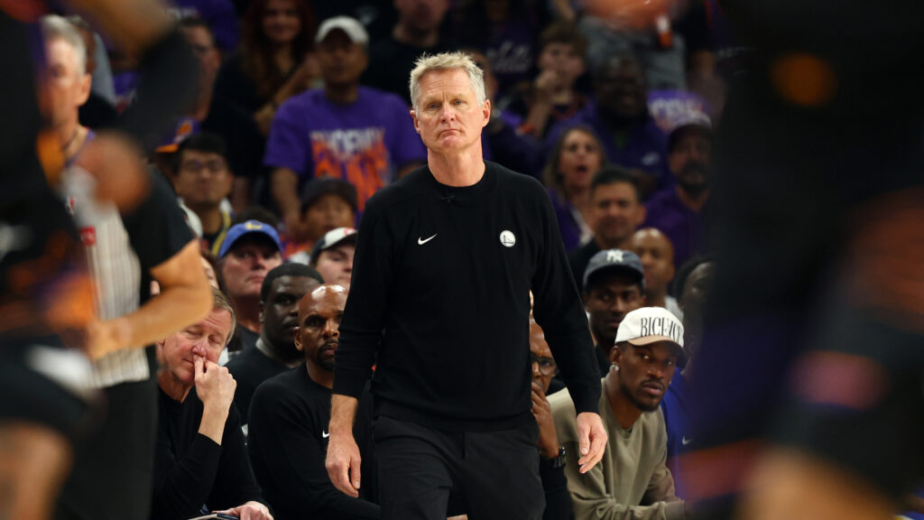 Trade Prediction Sees Golden State Warriors Paying High Price for Star Forward - Yardbarker