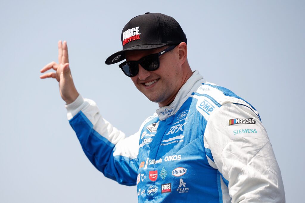 NASCAR points standings: Cup Series points update after New Hampshire race, Chase picture - AOL.com